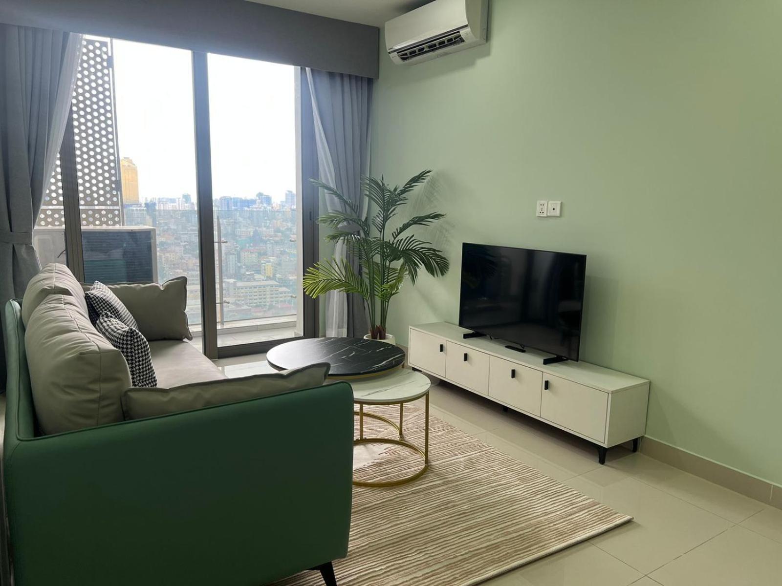 Impian II - The Peak Residence Phnom Penh Extérieur photo
