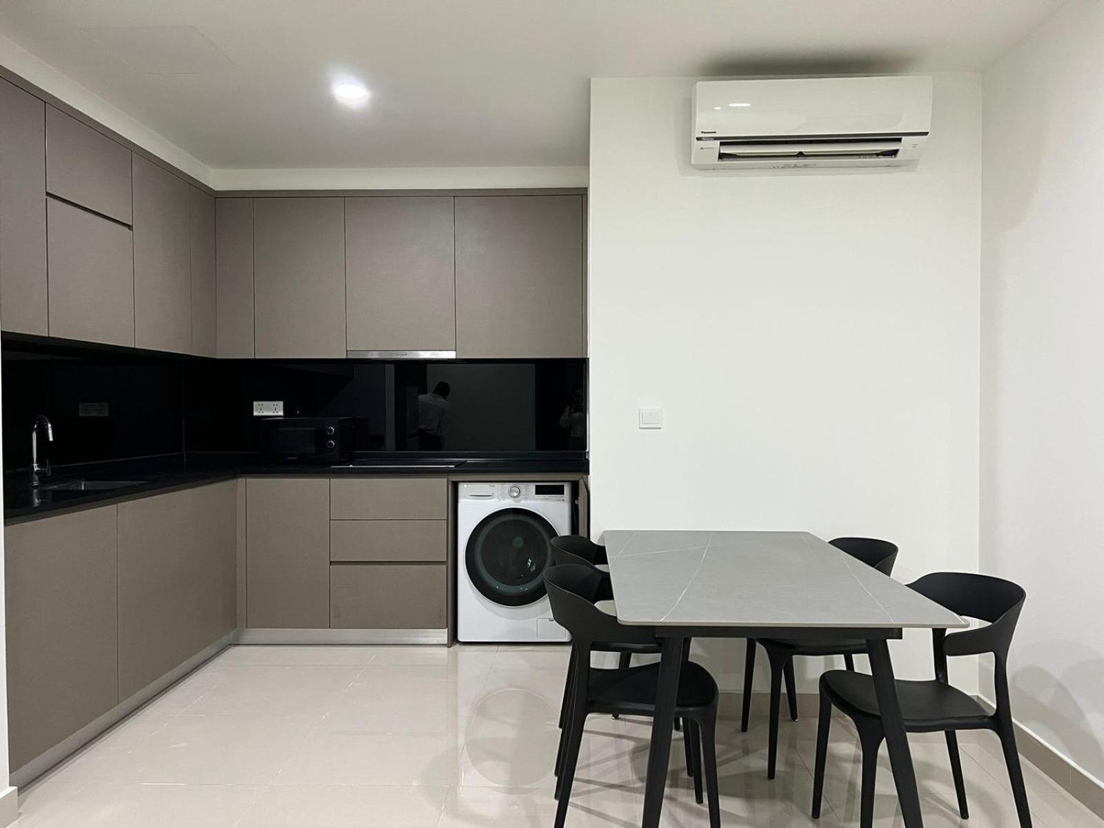 Impian II - The Peak Residence Phnom Penh Extérieur photo